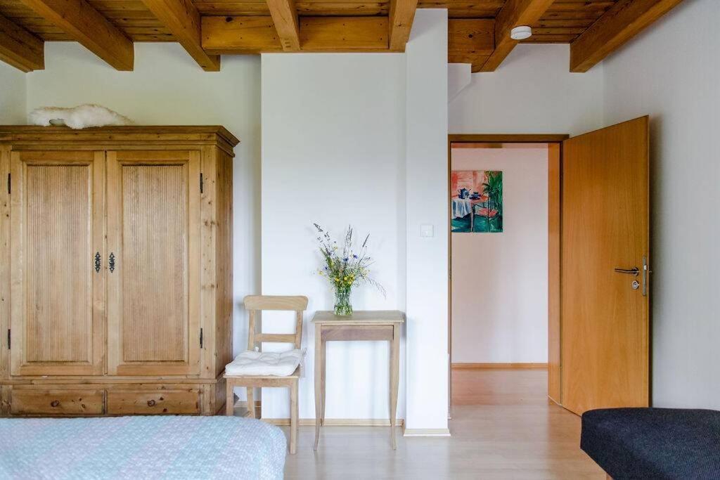 4-Zimmer-Ferienwohnung Waldbluemle Dobel Exteriör bild