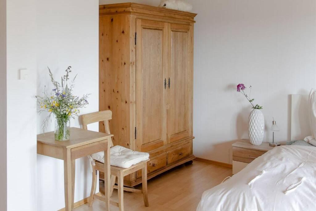 4-Zimmer-Ferienwohnung Waldbluemle Dobel Exteriör bild