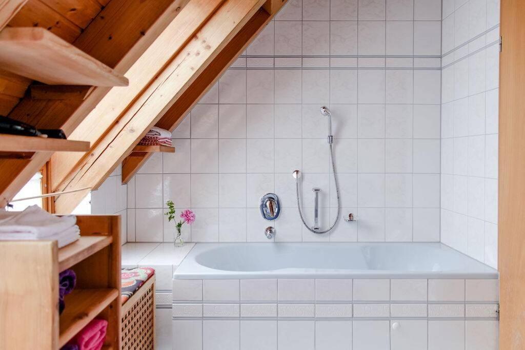 4-Zimmer-Ferienwohnung Waldbluemle Dobel Exteriör bild